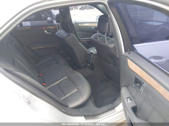 Photo 7 VIN: WDDHF5KB0CA534648 - MERCEDES-BENZ E 350 