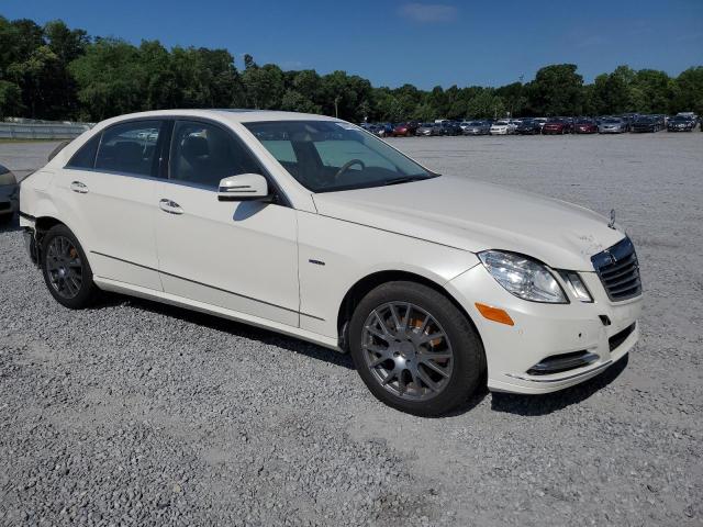 Photo 3 VIN: WDDHF5KB0CA548582 - MERCEDES-BENZ E-CLASS 