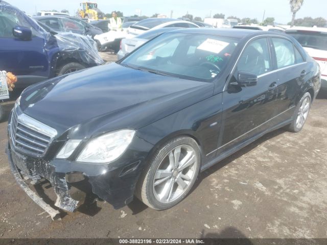 Photo 1 VIN: WDDHF5KB1CA534108 - MERCEDES-BENZ E 