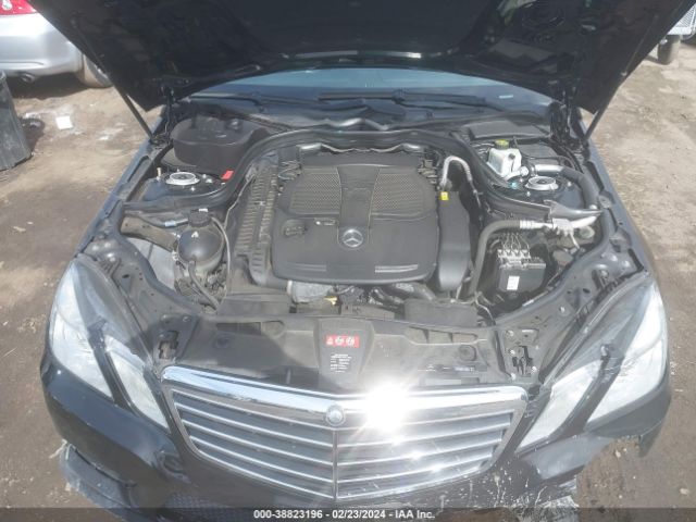 Photo 9 VIN: WDDHF5KB1CA534108 - MERCEDES-BENZ E 