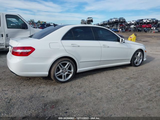 Photo 3 VIN: WDDHF5KB1DA729384 - MERCEDES-BENZ E 