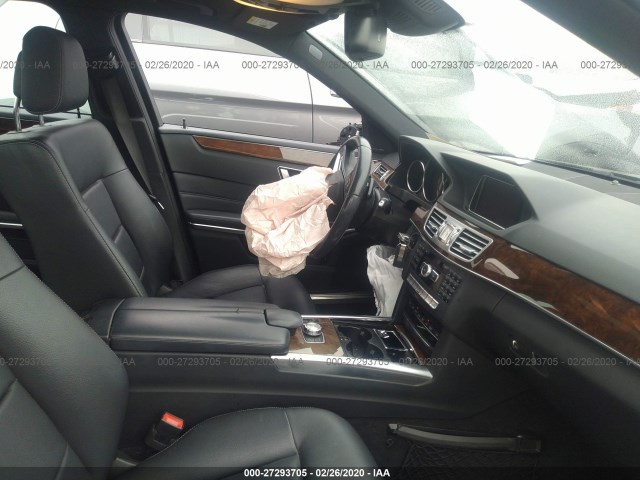 Photo 4 VIN: WDDHF5KB1EB024290 - MERCEDES-BENZ E-CLASS 