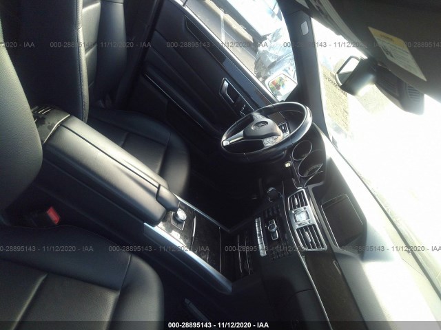 Photo 4 VIN: WDDHF5KB1EB052123 - MERCEDES-BENZ E-CLASS 