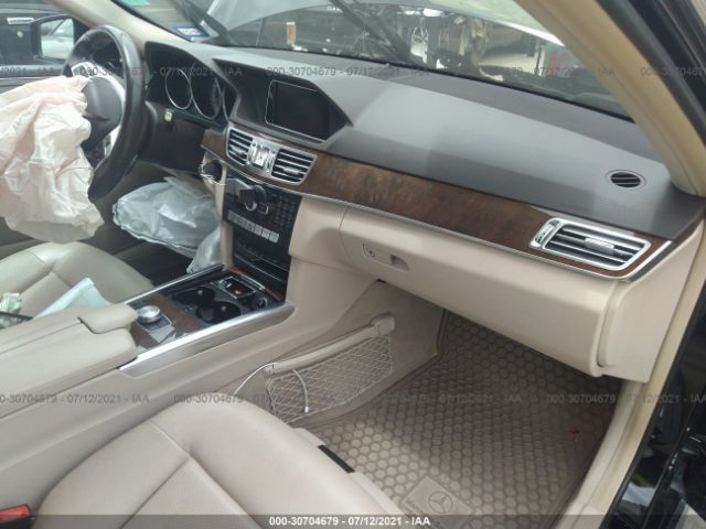 Photo 4 VIN: WDDHF5KB1FB156709 - MERCEDES-BENZ E-CLASS 