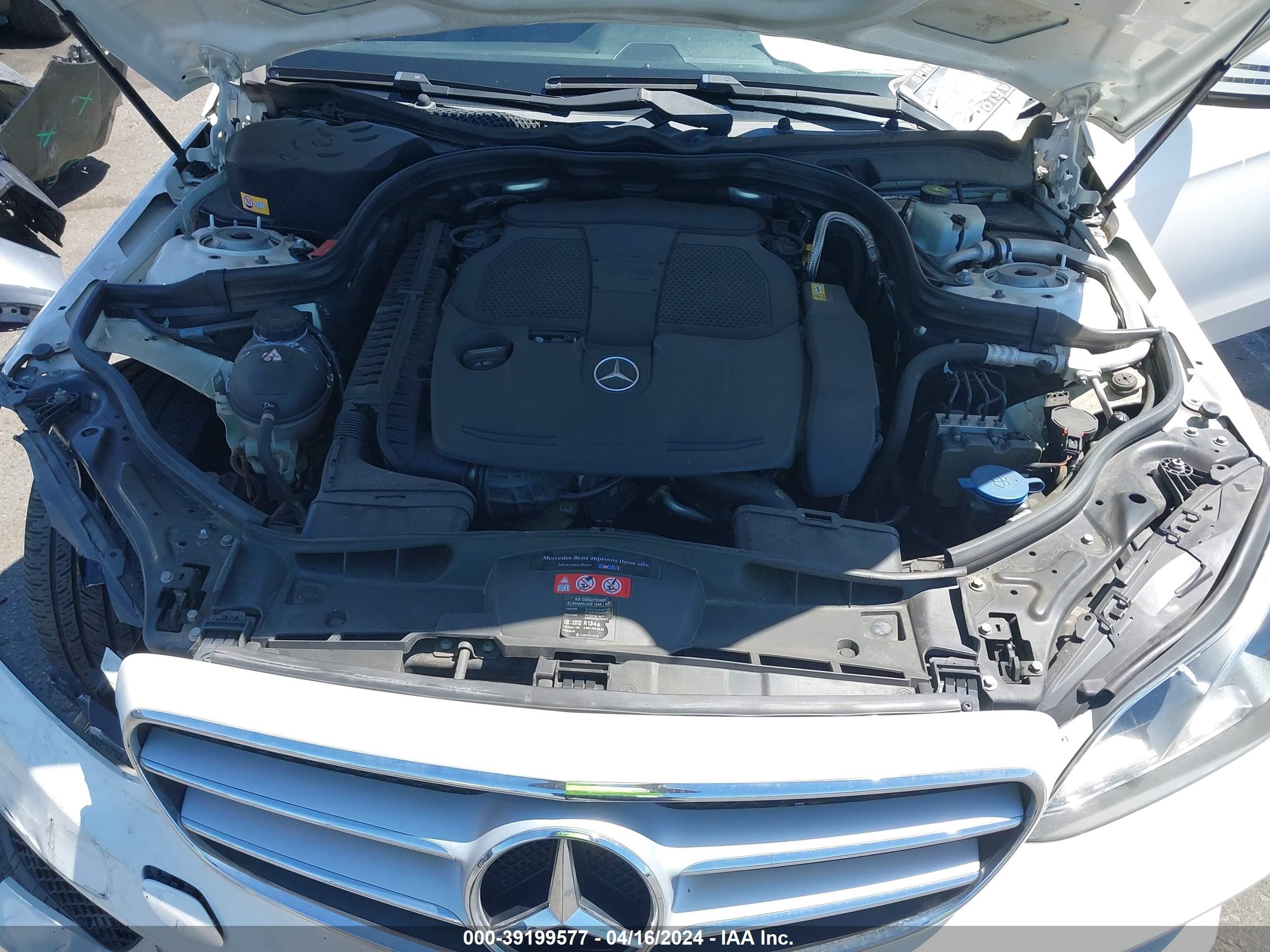 Photo 9 VIN: WDDHF5KB1GB211824 - MERCEDES-BENZ NULL 