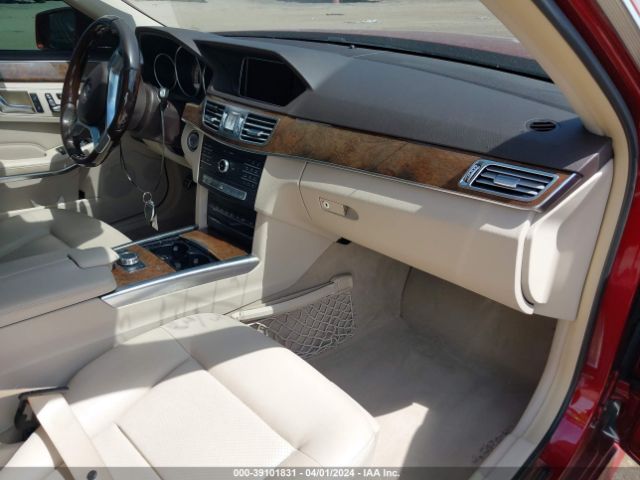 Photo 4 VIN: WDDHF5KB2GB304822 - MERCEDES-BENZ E 350 