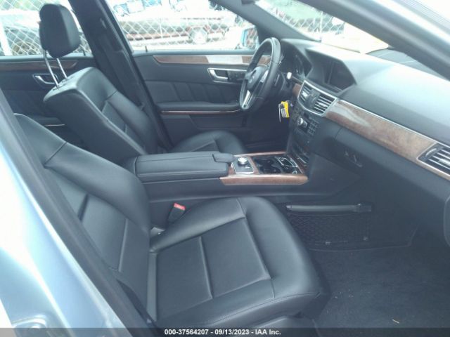 Photo 4 VIN: WDDHF5KB3DA699532 - MERCEDES-BENZ E-CLASS 