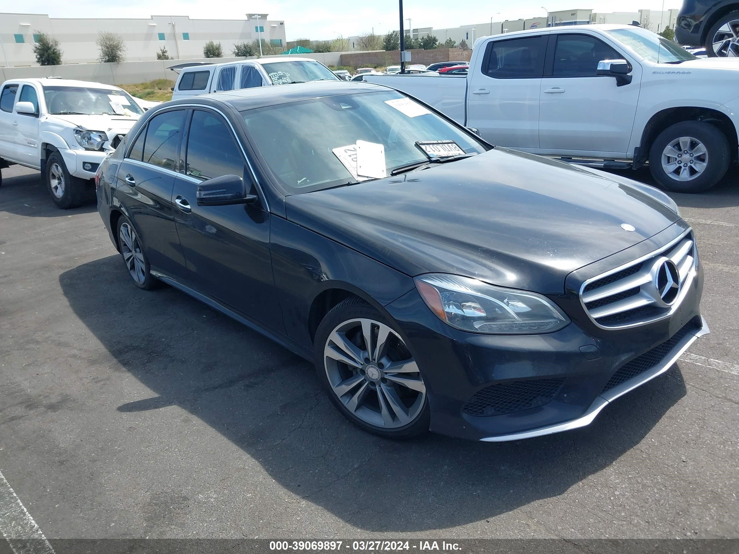 Photo 12 VIN: WDDHF5KB3FB111383 - MERCEDES-BENZ NULL 