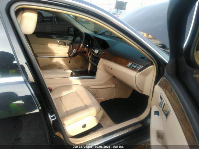 Photo 4 VIN: WDDHF5KB3GB200534 - MERCEDES-BENZ E 350 