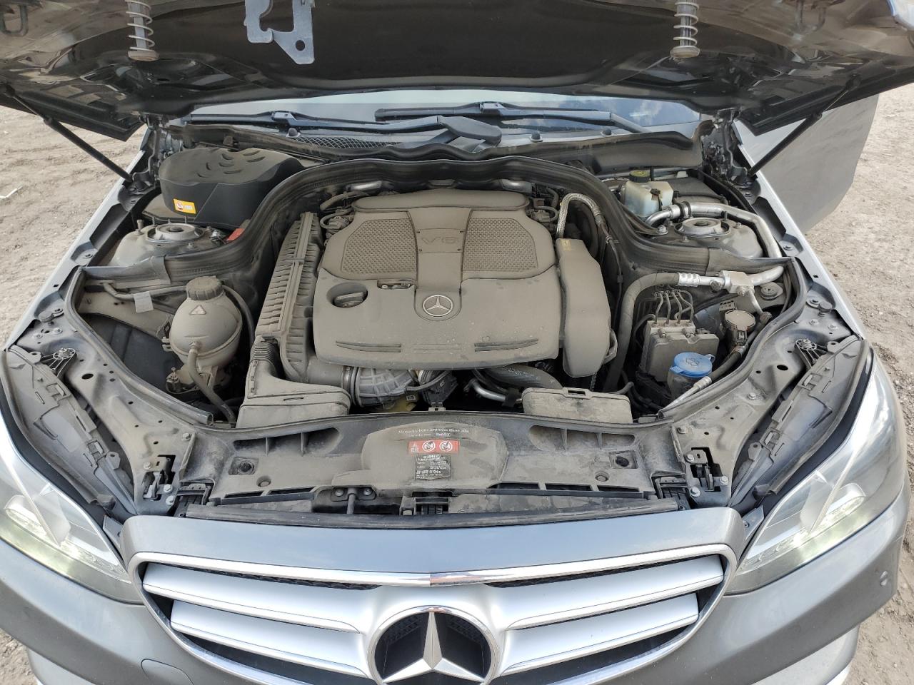 Photo 10 VIN: WDDHF5KB3GB220623 - MERCEDES-BENZ E-KLASSE 