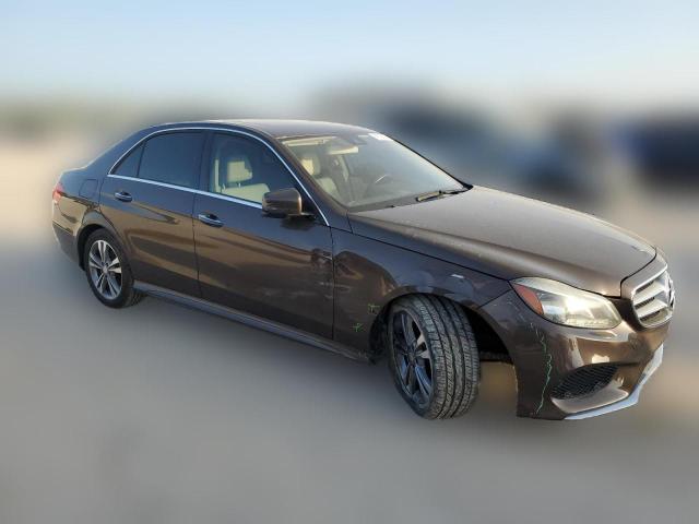 Photo 3 VIN: WDDHF5KB4FB121338 - MERCEDES-BENZ E-CLASS 