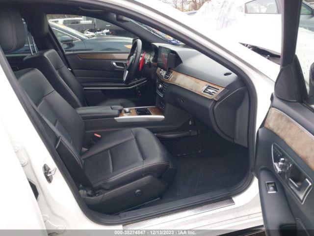 Photo 4 VIN: WDDHF5KB5EA973167 - MERCEDES-BENZ E 350 