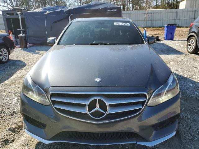 Photo 4 VIN: WDDHF5KB5EA977977 - MERCEDES-BENZ E-CLASS 