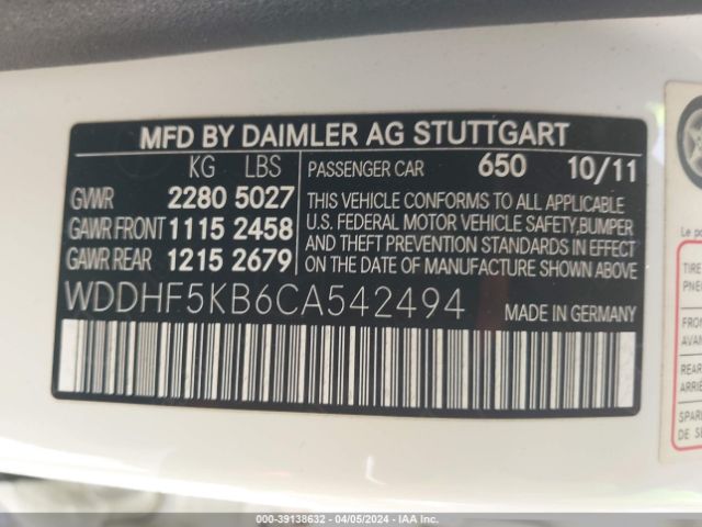 Photo 8 VIN: WDDHF5KB6CA542494 - MERCEDES-BENZ E 