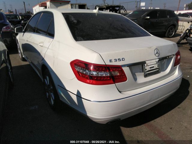 Photo 2 VIN: WDDHF5KB6CA603231 - MERCEDES-BENZ E-CLASS 