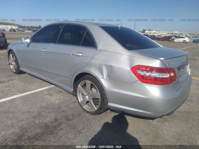 Photo 2 VIN: WDDHF5KB6CA647049 - MERCEDES-BENZ E-CLASS 