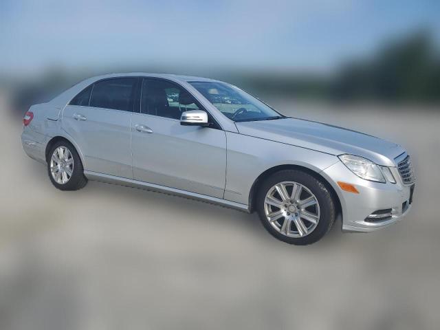 Photo 3 VIN: WDDHF5KB6DA728120 - MERCEDES-BENZ E-CLASS 