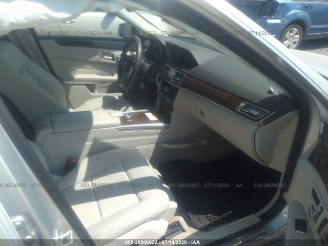 Photo 4 VIN: WDDHF5KB6EB040226 - MERCEDES-BENZ E-CLASS 