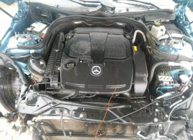 Photo 9 VIN: WDDHF5KB7CA649621 - MERCEDES-BENZ E-CLASS 