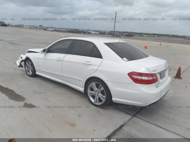 Photo 2 VIN: WDDHF5KB7DA727168 - MERCEDES-BENZ E-CLASS 