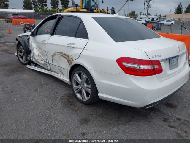 Photo 2 VIN: WDDHF5KB8DA743296 - MERCEDES-BENZ E 350 