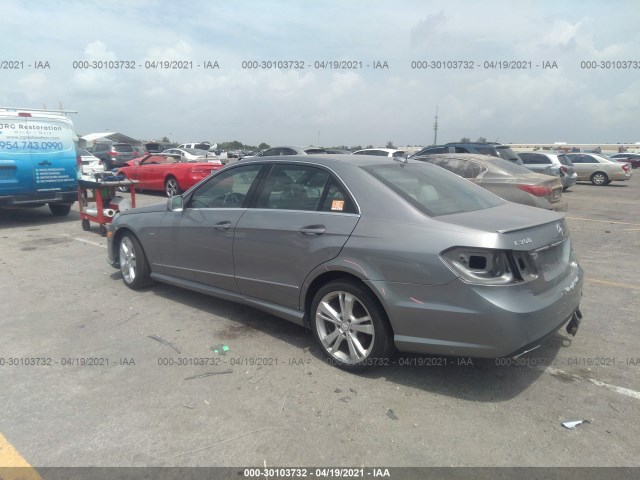 Photo 2 VIN: WDDHF5KB9CA645330 - MERCEDES-BENZ E-CLASS 