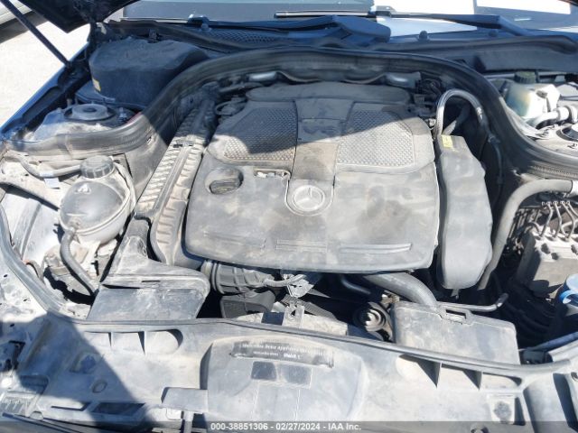 Photo 9 VIN: WDDHF5KB9FB103241 - MERCEDES-BENZ E 350 