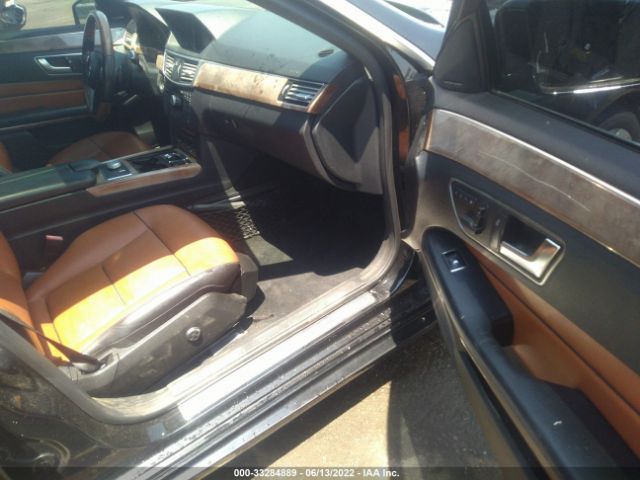 Photo 4 VIN: WDDHF5KBXCA560013 - MERCEDES-BENZ E-CLASS 