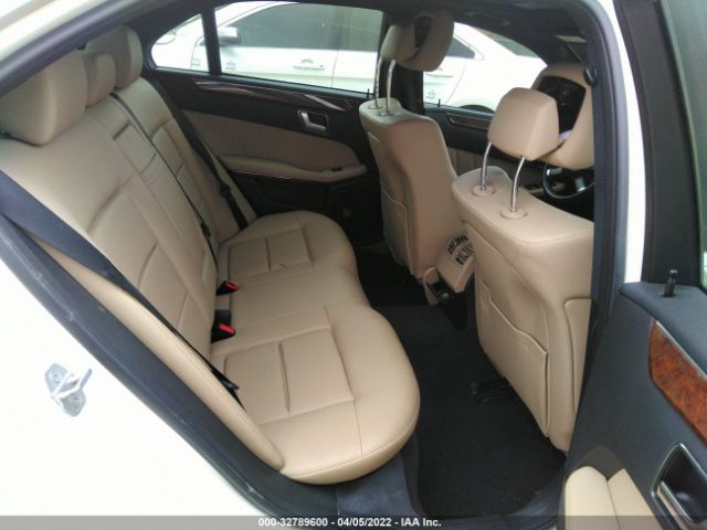 Photo 7 VIN: WDDHF5KBXCA572419 - MERCEDES-BENZ E-CLASS 