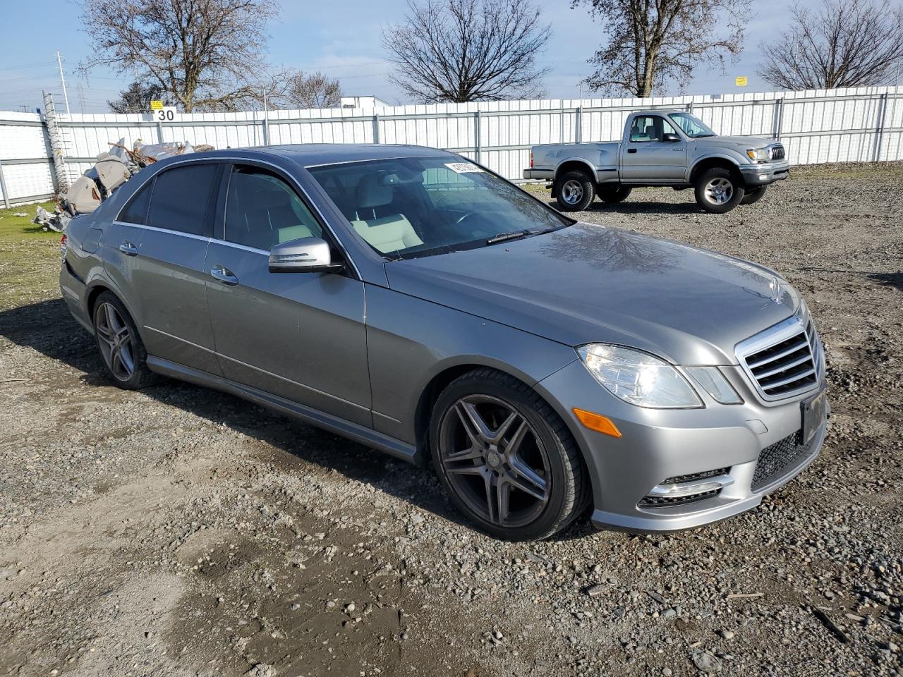 Photo 3 VIN: WDDHF5KBXDA672117 - MERCEDES-BENZ E-KLASSE 