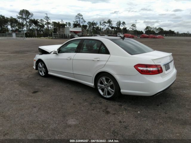 Photo 2 VIN: WDDHF5KBXDA711563 - MERCEDES-BENZ E-CLASS 