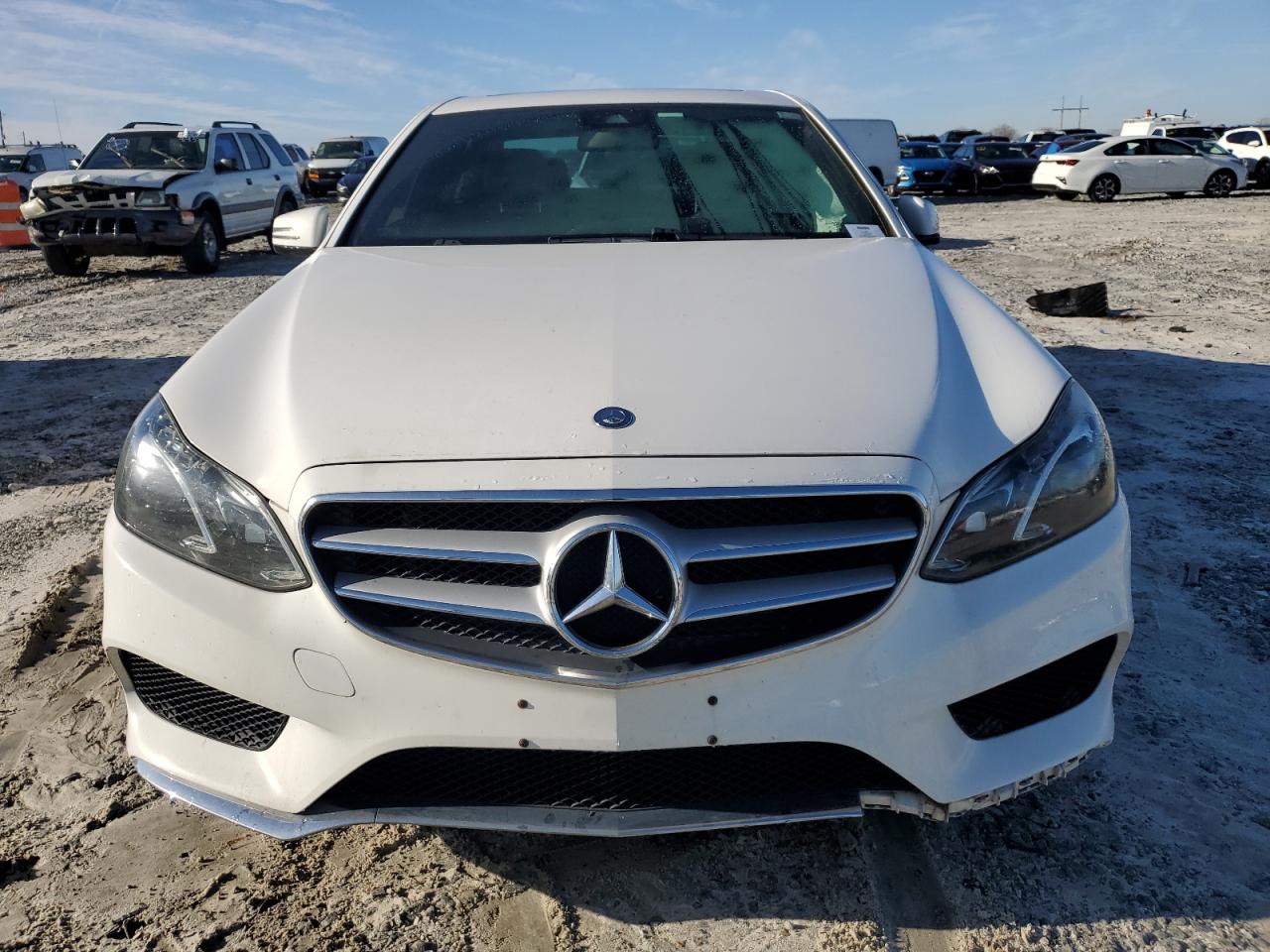 Photo 4 VIN: WDDHF5KBXEB068868 - MERCEDES-BENZ E-KLASSE 