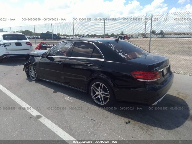 Photo 2 VIN: WDDHF6FB3FB086694 - MERCEDES-BENZ E-CLASS 