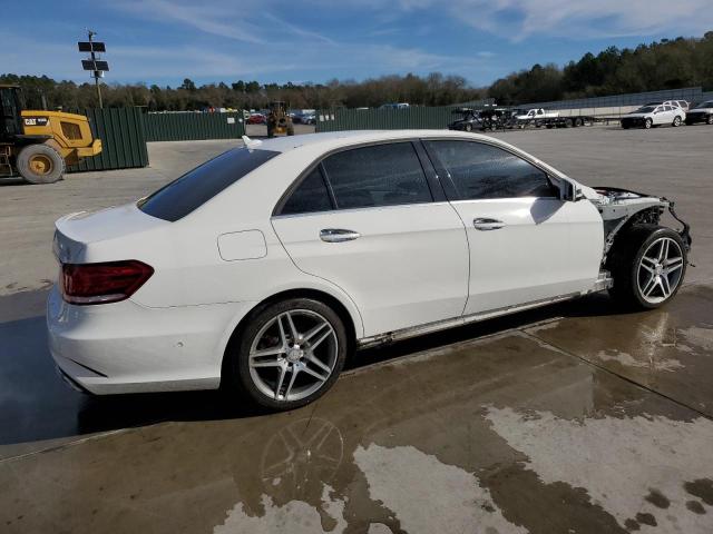 Photo 2 VIN: WDDHF6FB3FB146442 - MERCEDES-BENZ E-CLASS 