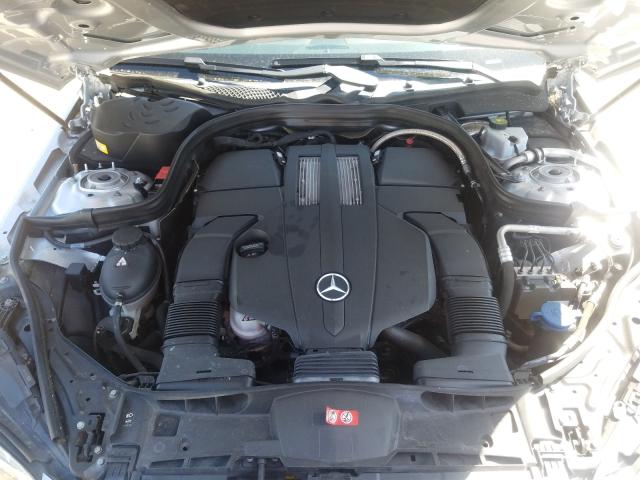 Photo 6 VIN: WDDHF6FB4FB086963 - MERCEDES-BENZ E 400 