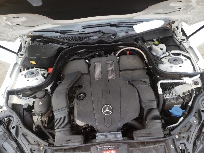 Photo 6 VIN: WDDHF6FB4FB149642 - MERCEDES-BENZ E 400 