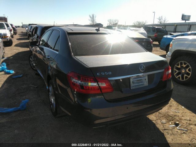 Photo 2 VIN: WDDHF7CB0AA027398 - MERCEDES-BENZ E-CLASS 