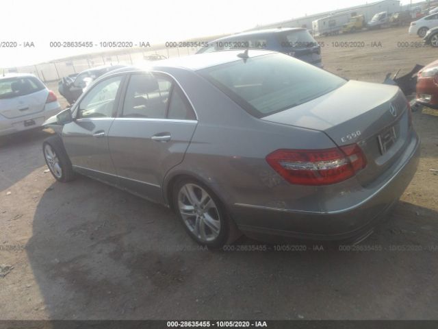 Photo 2 VIN: WDDHF7CB4AA258031 - MERCEDES-BENZ E-CLASS 