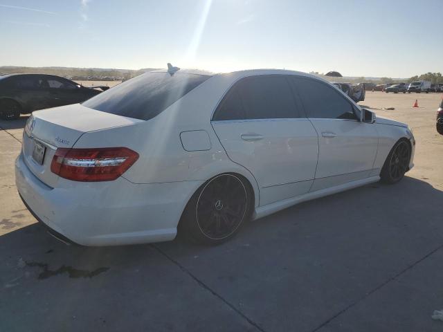 Photo 2 VIN: WDDHF7CB4BA279575 - MERCEDES-BENZ E 550 