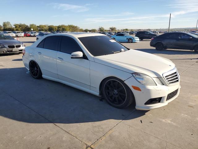 Photo 3 VIN: WDDHF7CB4BA279575 - MERCEDES-BENZ E 550 