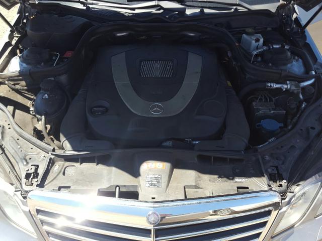 Photo 6 VIN: WDDHF7CB4BA420676 - MERCEDES-BENZ E 550 