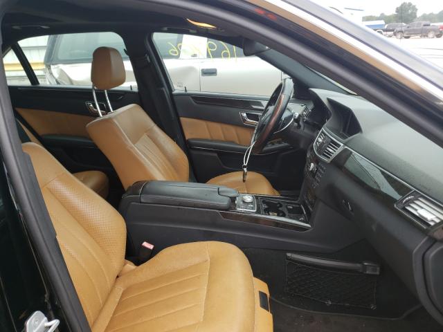 Photo 4 VIN: WDDHF7CB5AA033343 - MERCEDES-BENZ E 550 