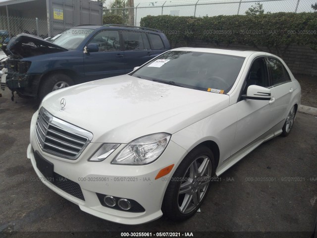 Photo 1 VIN: WDDHF7CB8AA045437 - MERCEDES-BENZ E-CLASS 