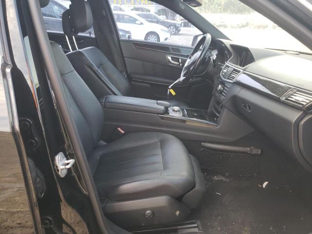 Photo 4 VIN: WDDHF7CB8AA060102 - MERCEDES-BENZ E 550 