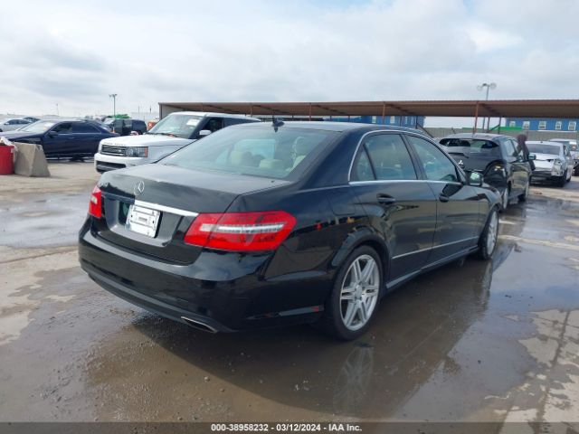 Photo 3 VIN: WDDHF7CBXAA126049 - MERCEDES-BENZ E 550 