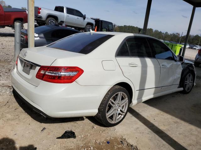 Photo 2 VIN: WDDHF7CBXAA156801 - MERCEDES-BENZ E 550 