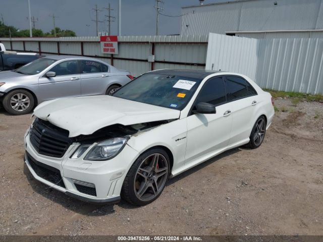 Photo 1 VIN: WDDHF7EB3CA643130 - MERCEDES-BENZ E 