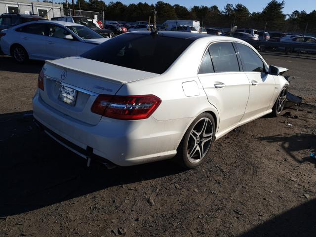 Photo 3 VIN: WDDHF7EBXCA590829 - MERCEDES-BENZ E 63 AMG 