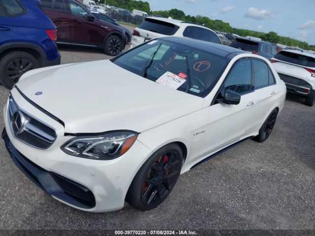 Photo 1 VIN: WDDHF7GB9FB119704 - MERCEDES-BENZ E 63 AMG 