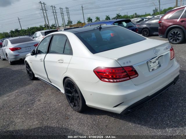 Photo 2 VIN: WDDHF7GB9FB119704 - MERCEDES-BENZ E 63 AMG 